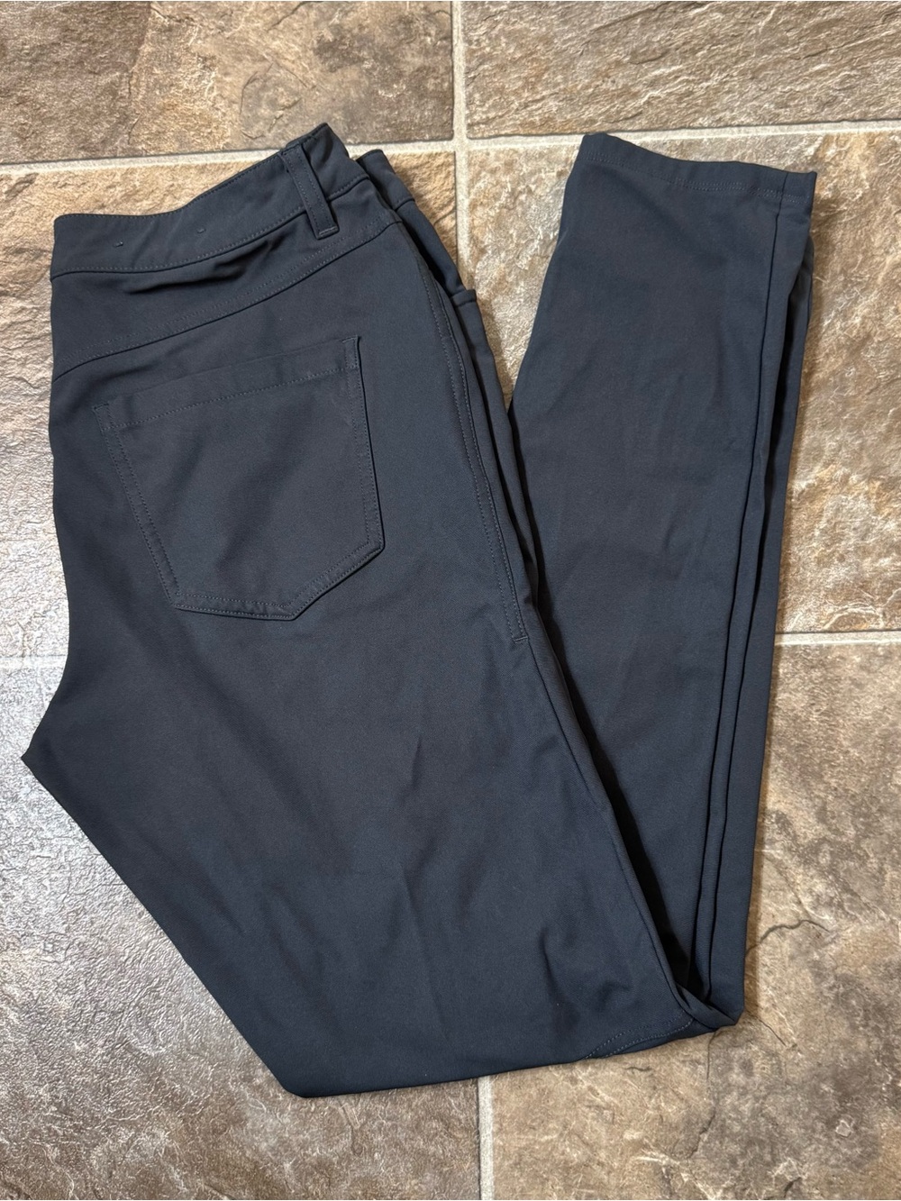 Lululemon Men's ABC Commission Pants 31 Gray Warpstreme Style